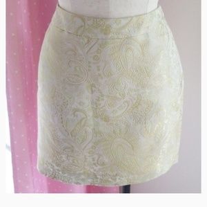 Banana Republic silj mini skirt size 4